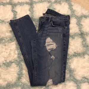 Armani exchange ripped skinny jeans size 10